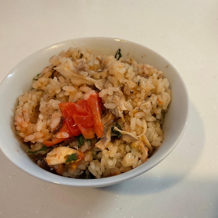 脂肪燃焼!サバ缶&トマトの炊き込みご飯!